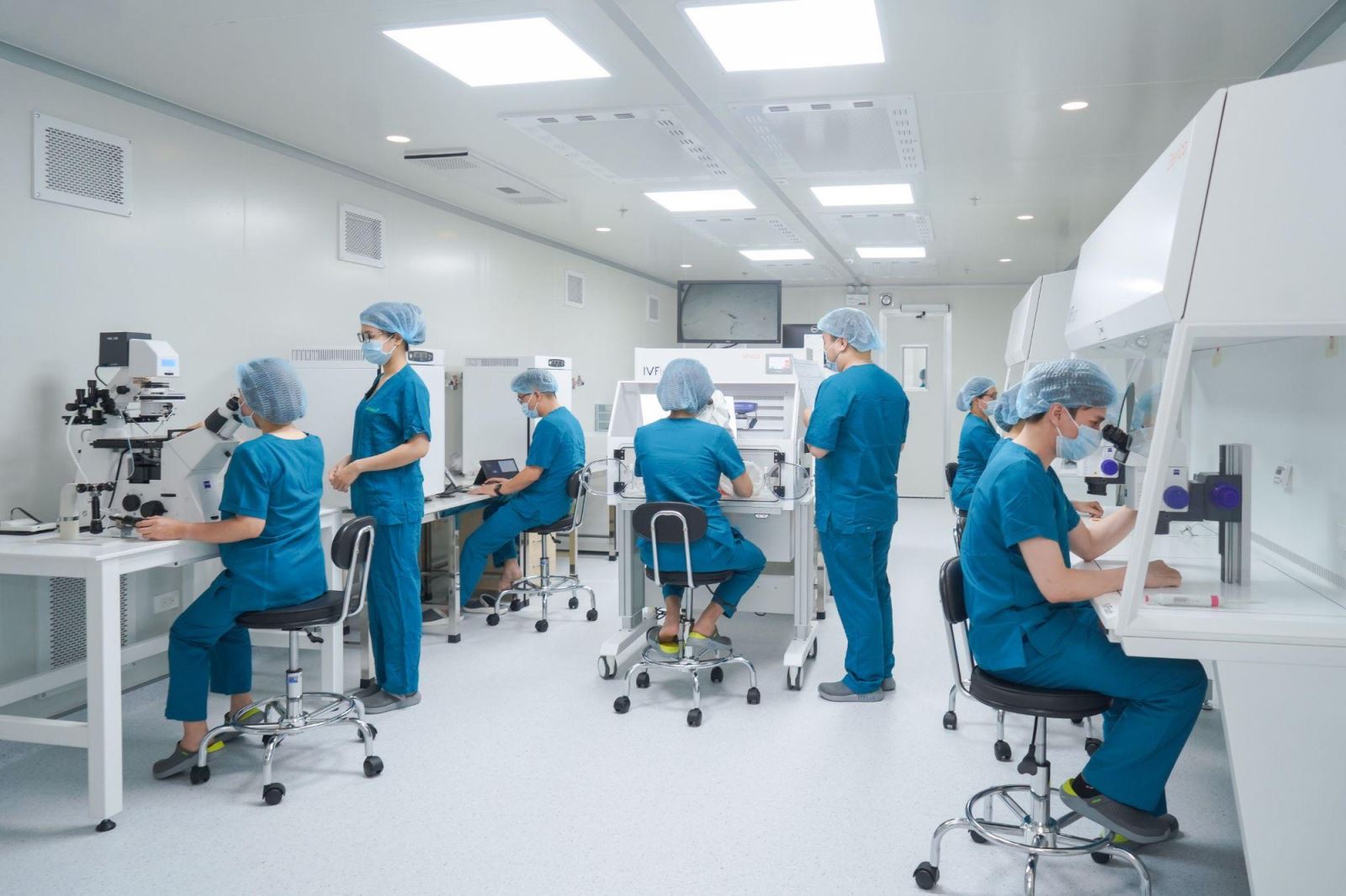 Từ 1/10/2025: Phụ nữ độc thân chính thức được quyền làm IVF không cần lý do bệnh lý